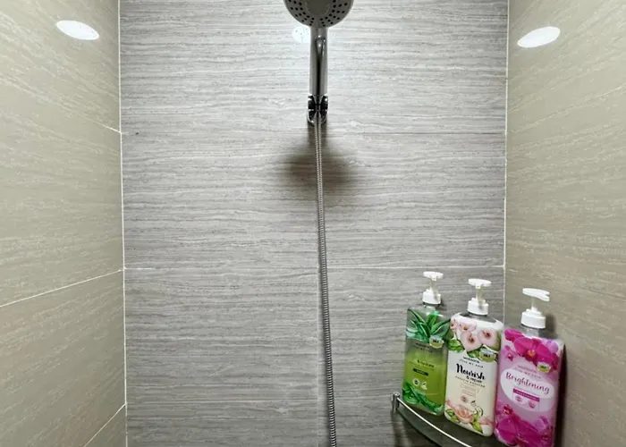 Cozy Haven - Newport - Walking Distance To Naia T3